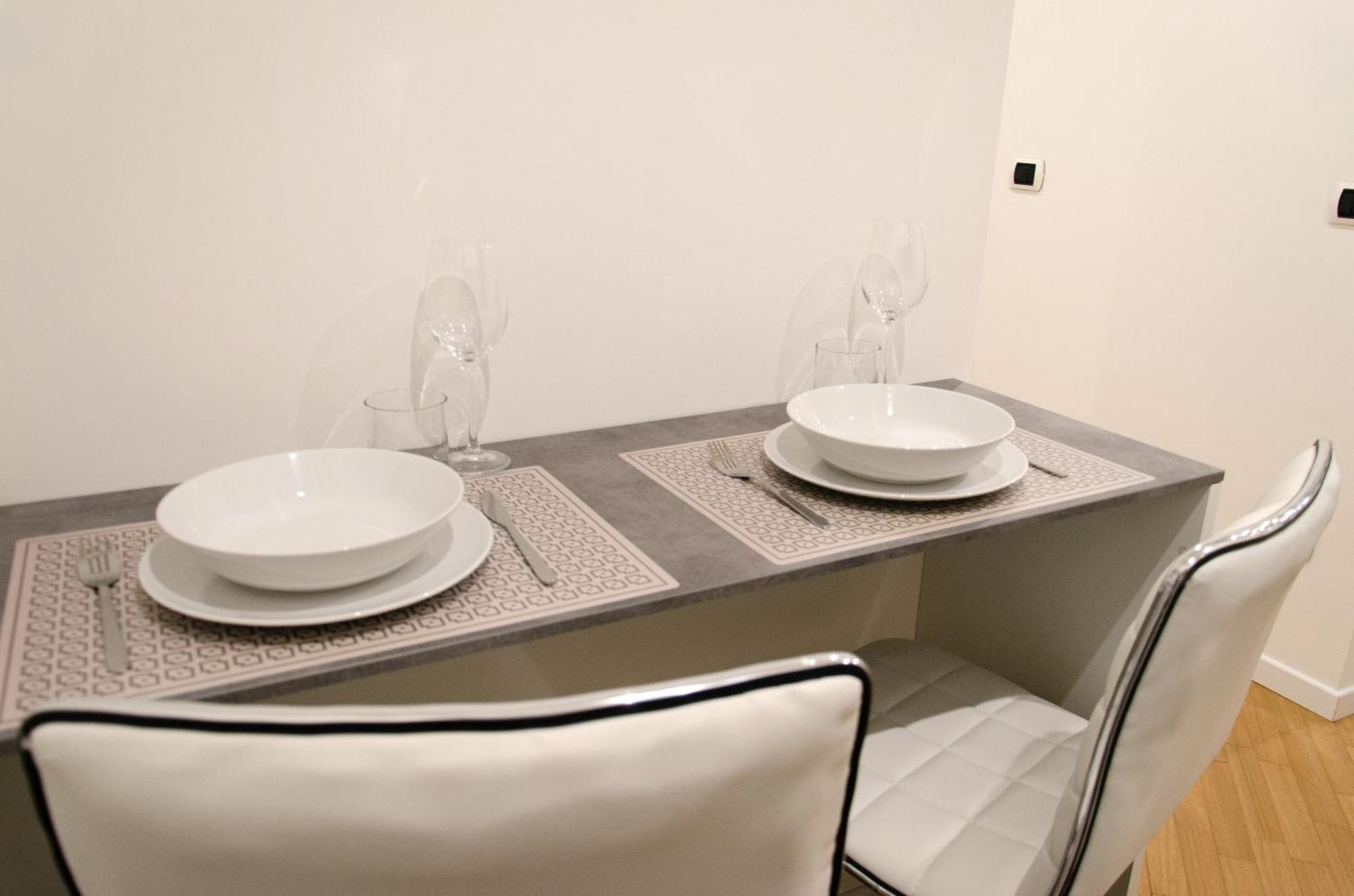 Magnoliaapartments - 5 Nirone Center Milán Exteriér fotografie